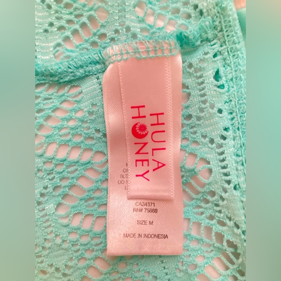 Hula Honey Turquoise Lacey Ruffled Open Back versatile Strap Bikini Top M EUC - Picture 12 of 14